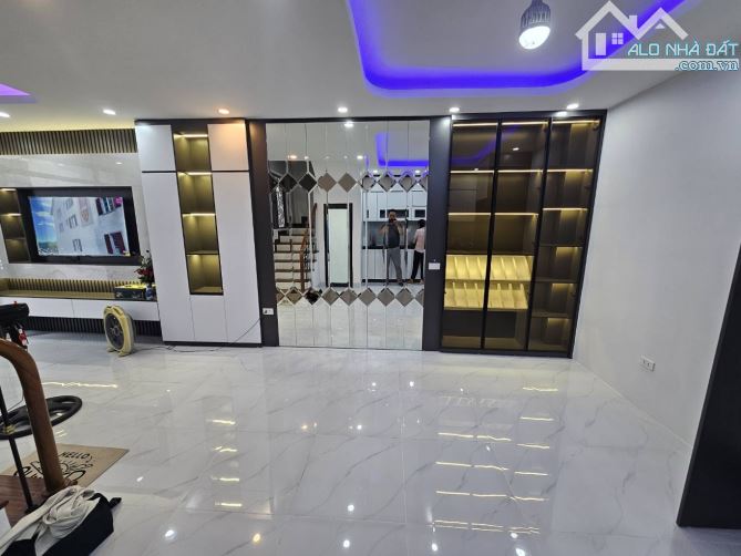 BÁN NHÀ THỔ QUAN – ĐỐNG ĐA – 51M² – 4 TẦNG – MT 4,6M – GIÁ CHỦ THIỆN CHÍ - 1