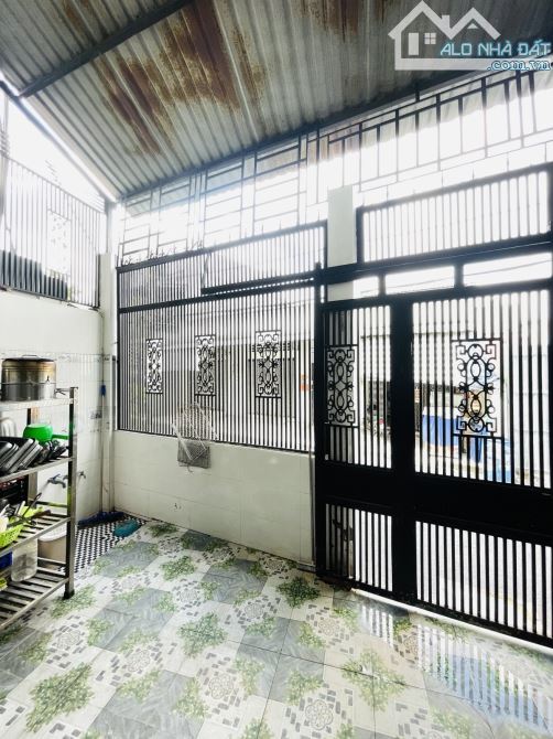 Nguyễn Thị Kiêu quận 12 172m2 3 tầng giá chỉ 22 tỷ - 1