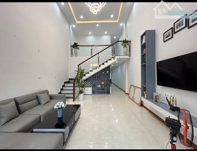 Bán Nhà Đẹp Xinh Mới Đầy Đủ Nội Thất Kiệt Trường Chinh - 1