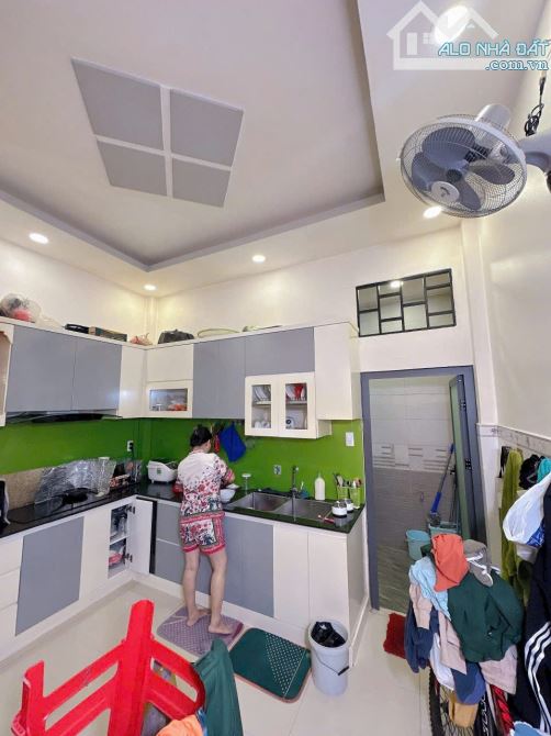 Nhà bình Tân còn mới đẹp vo ở ngay 45m2 do thật 1 Tấm ngay chợ bình Long - 1