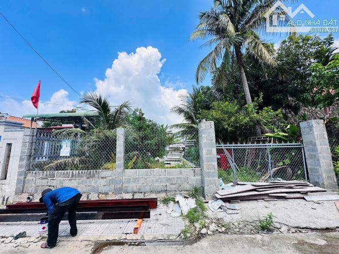 Bán 139m2 đất thổ cư Hẻm Nguyễn Văn Trỗi, LaGi giá ngộp 1.3 tỷ đường 5m - 1