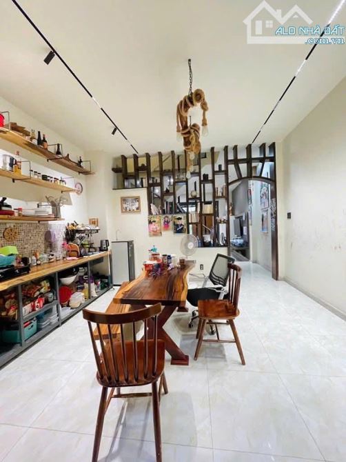 NHÀ 3 TẦNG  -THANH XUÂN 52- QUẬN 12 -dt 68m(4.5×15,5) giá 4,4 tỷ - 1