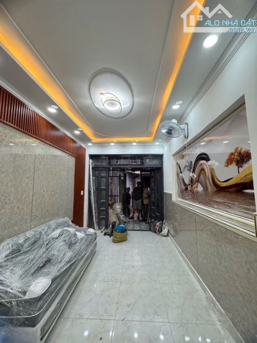 Hẻm thẳng-42m2 - 2 tầng ngay LEVANKHUONG- giáp GV - 1