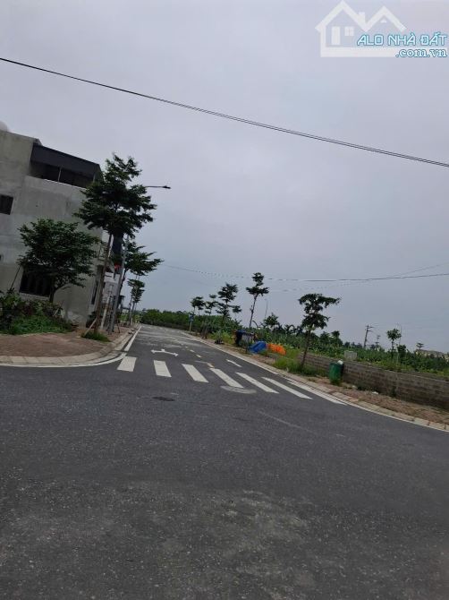 🚀 ĐẤT Xâm Xuyên - Hồng Vân - Thường tín - HÀ NỘI  🪴 Diện tích : 61m 🪴 Mặt tiền : 5,51m - 1