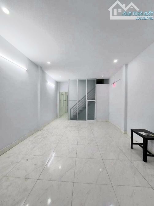 ấp bán nhà HXH 745/... đường Quang Trung, F12, 60m2, 2 tầng, 4PN, 3WC, nhỉnh 4 tỷ - 1