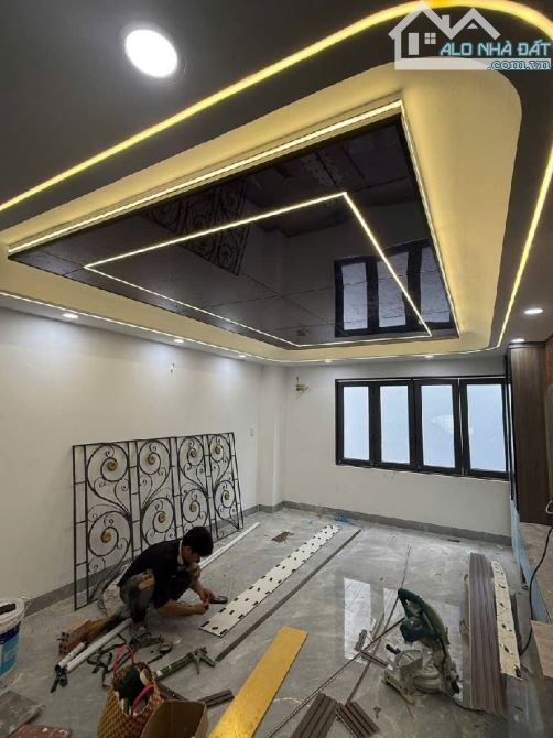 SIU PHẨM NHÀ PHỐ 5 TẦNG FULL NỘI THẤT - 4*19 – VỊ TRÍ ĐẮC ĐỊA TẠI BÌNH TÂN - NHỈNH 7 TỎI - 1