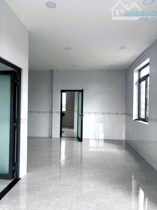 cho thuê nhà nguyên căn 450m2 mới xây gần Phạm Văn Đồng tiện kinh doanh - 1