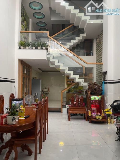 Nhà mới 4 tầng HXH , DT 55m, ngang hơn 4m Quang Trung, P8 Giá 7 tỷ 6 tl - 1