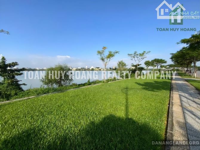 Bán biệt thự 3 tầng mặt tiền Nguyễn Lữ khu Nam Việt Á - 1