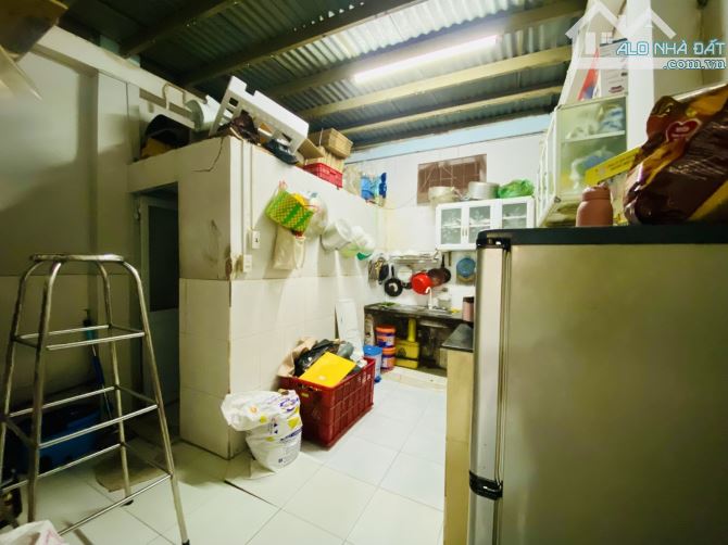 Gấp bán nhà 819/...đường Quang Trung, F 12, Gò Vấp, 50m2, 2 tầng, 2PN, 2 WC, giá 5 tỷ - 1