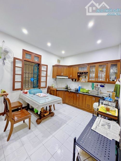 MẶT PHỐ KIM HOA - VỈA HÈ RỘNG - Ô TÔ TRÁNH  KINH DOANH ĐỈNH - SỔ NỞ HẬU - 70M CHỈ HƠN 25T - 1