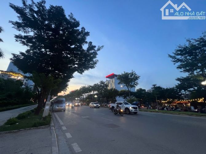 BÁN ĐẤT TRỊNH VĂN BÔ , NAM TỪ LIÊM , SÁT CĐ FPT CẦU VƯỢT , XD CCMN QUÁ ĐỈNH - 1