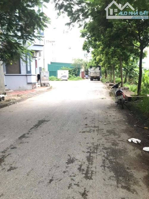 Bán gấp đất tái định Cư Đại Áng ô tô ,phân lô ,vỉa hè ,kinh doanh giá 11.6 tỷ - 1