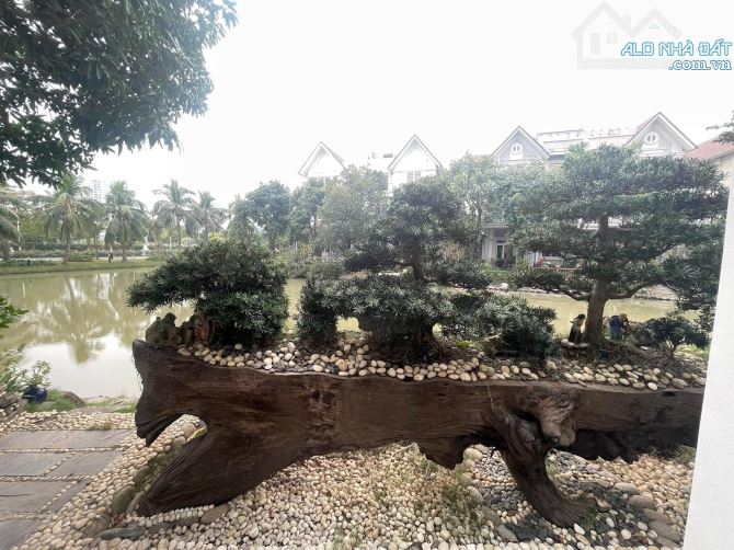 Siêu biệt thự 367m, dành cho giới tinh hoa, hiếm nhà bán VINHOMES RIVERSIDE - 12