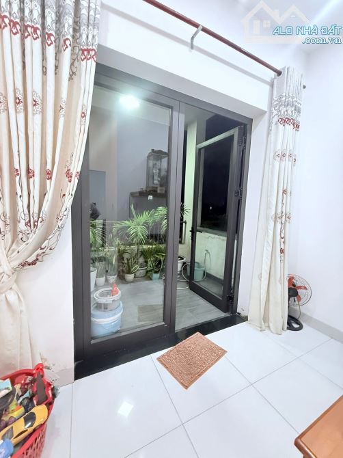 Bán nhà kiệt 408 Hoàng Diệu 3 mê 3 tầng , 2 mặt kiệt trước sau thông thoáng cách kiệt ô tô - 13