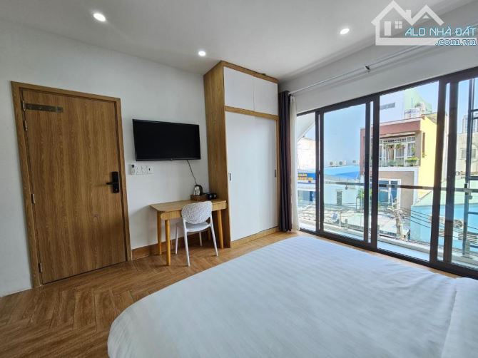 Bán khách sạn hầm 5 tầng VIP Nguyễn Gia Trí cho thuê 300 triệu/tháng ngang 8M x 25M - 13