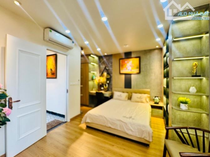 Bán Nhà Khương Đình 43m² – 5 Tầng – Nội Thất Tiền Tỷ – 8.95 Tỷ - 14