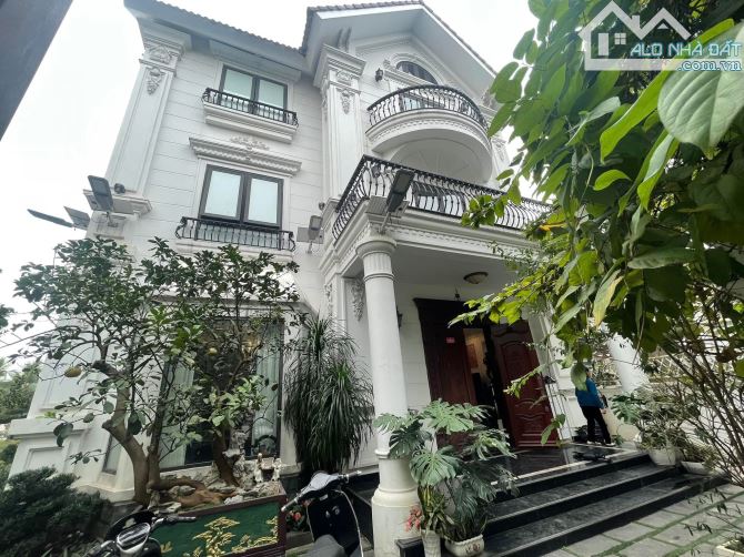 Siêu biệt thự 367m, dành cho giới tinh hoa, hiếm nhà bán VINHOMES RIVERSIDE - 15