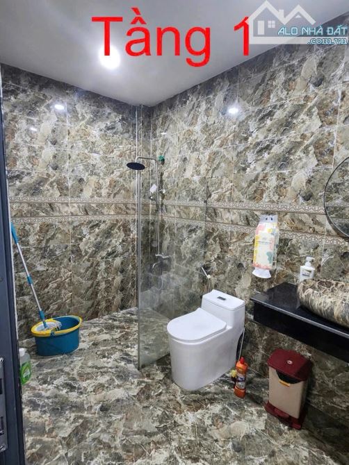 SẬP HẦM_NHÀ 3T_MỚI ĐẸP_CHƠN TÂM 5_NGAY ĐHSP_DT 117M2_NGANG 4.7M_NỞ HẬU_5.75 TỶ - 18