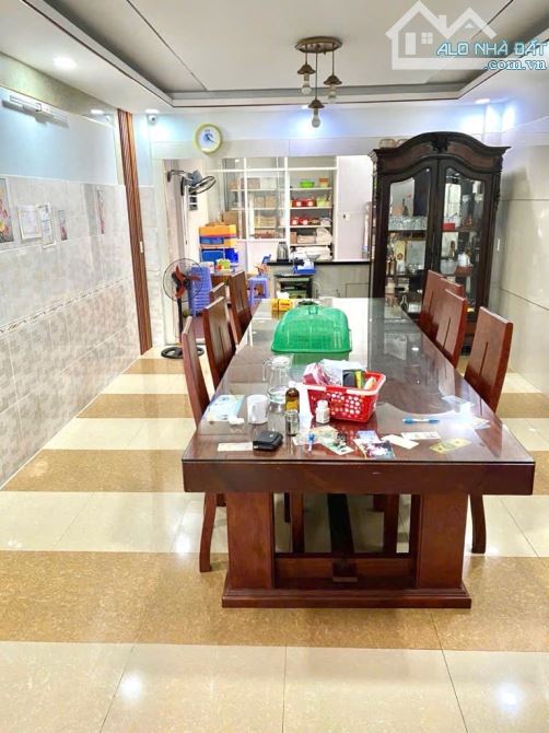 Mặt tiền hẻm 10m Nguyễn Phúc Chu, Tân Bình 112m2-4 tầng, giá 13,4 tỷ - 2