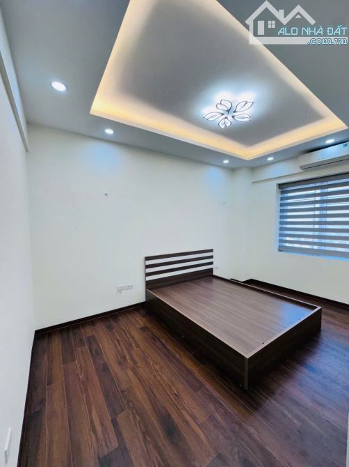 Căn hộ 105m2 3PN tòa CT10 KĐT Việt Hưng View Công Viên giá SIÊU TỐT - 3