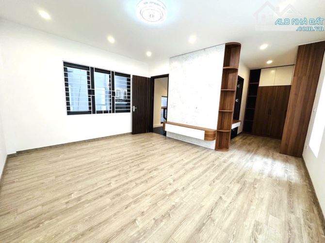 LẠC LONG QUÂN – THIẾT KẾ HIỆN ĐẠI – MT 4M – 35M² – 5 TẦNG – 8.5 TỶ (2ĐCG69183) - 2