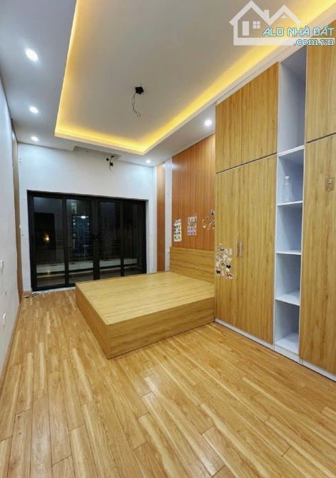 BÁN GẤP NHÀ PHƯỜNG HAI BÀ TRƯNG: 5 TẦNG, THANG MÁY, SỔ ĐỎ, FULL NỘI THẤT - 2
