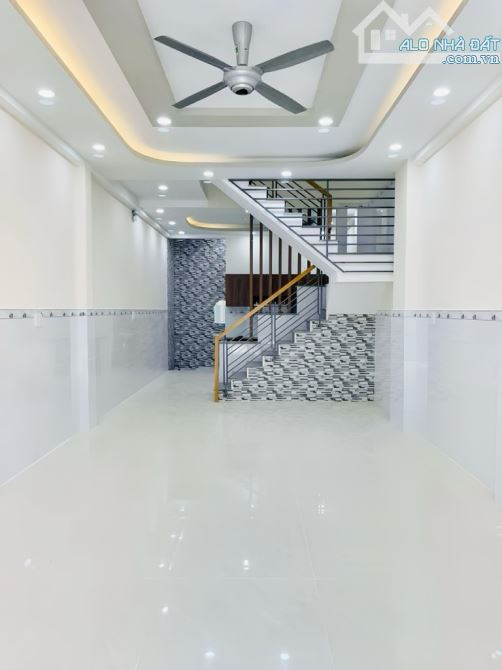 Gần 4 xã hẻm 6m thông ko lộ giới 2 tầng 4.2x15m chỉ 6.25 tỷ - 2