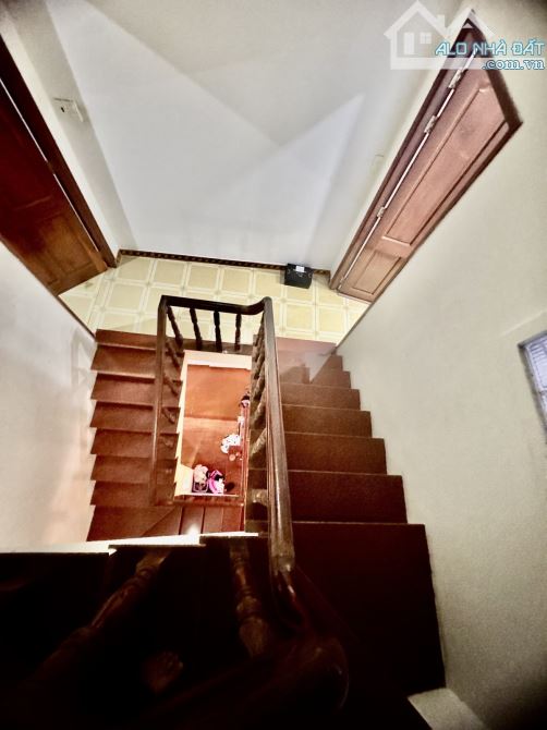 Nhà bán Âu Dương Lân giá tốt, dt 4x15 2lầu sân thượng giá 6.75tỷ. - 2