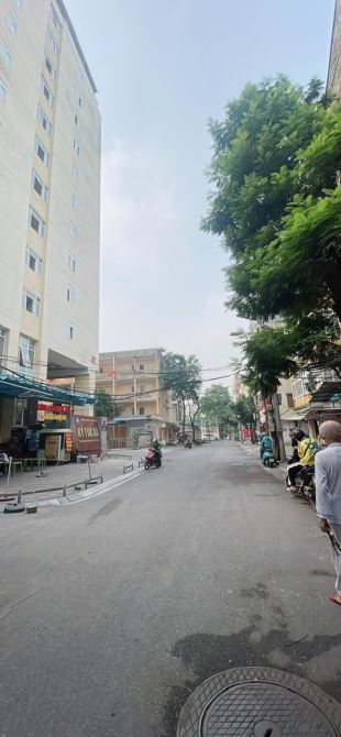 Ngay cạnh Đại học Sư phạm – 6 tầng, ô tô đỗ cửa, 2 mặt ngõ KD, ngõ thông, hơn 10 tỷ - 2