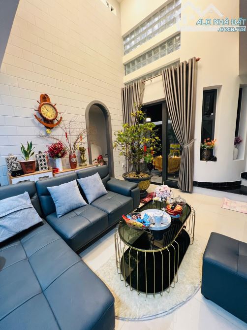 🏠 BÁN NHÀ 3 tầng 2 MẶT TIỀN 5m5   Lê Thị Tính - 2