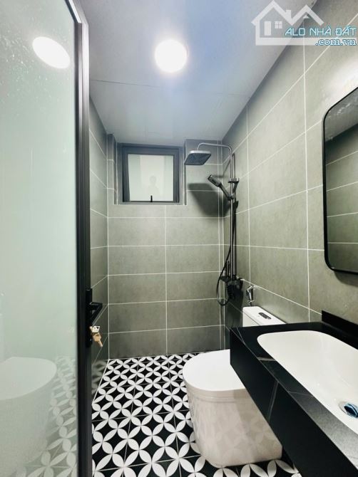 CHỈ 4.65 TỶ SỞ CĂN HỘ CHUNG CƯ 2PN+2WC TRUNG TÂM PHỐ ĐỊNH CÔNG - 2