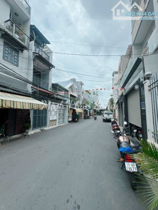 🔥BÁN GẤP MTKD - SÁT MT LÊ VĂN LƯƠNG - P.TÂN KIỂNG - 3 TẦNG - SỔ RIÊNG - HOÀN CÔNG - 2