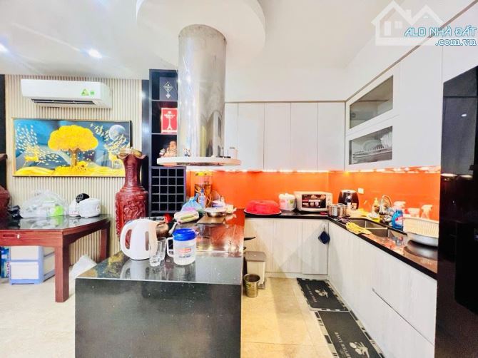 NHÀ ĐẸP XUÂN ĐỈNH - DÂN XÂY CHẮC CHẮN - GẦN NGÕ Ô TÔ - DT: 56M2, 5 TẦNG - 8.5 TỶ - 2