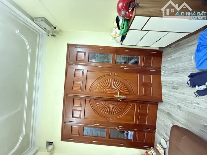 Bán nhà 4 tầng đẹp,  Tương Chúc Ngũ Hiệp Thanh Trì chỉ 4,95 tỷ còn thương lượng - 2