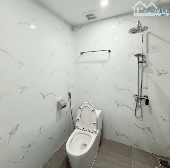 NHÀ NGÕ PHỐ QUANG TRUNG 40m2-6 tầng-9 tỷ-LÔ GÓC-THANG MÁY-8PN - 2