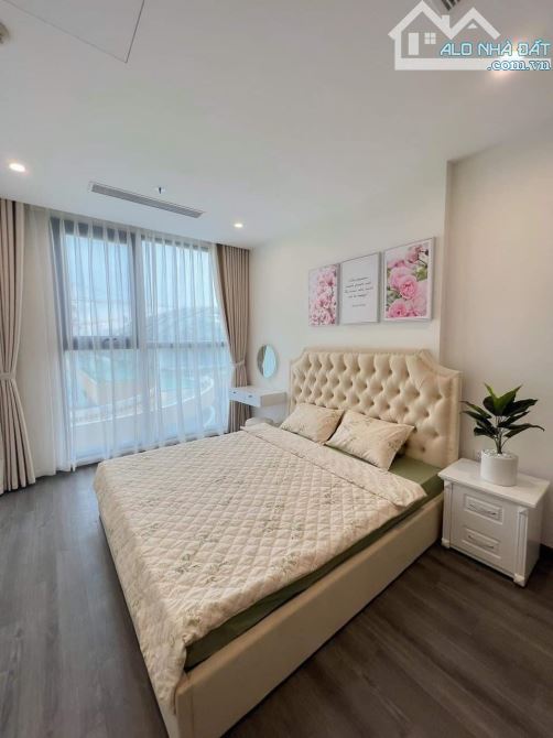 nhà đẹp. cho thuê căn hộ diamond brg 25 lê văn lương. 3 phòng ngủ full đồ 26tr/th - 2