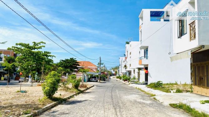 Bán lô đất mặt tiền khu dân cư hòn xện, đất 2 mặt tiền đầu tư hoặc an cư rất tốt - 2