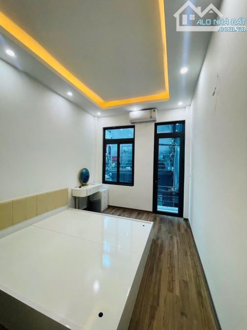 CHỦ CẦN TIỀN BÁN GẤP! NHÀ VŨ TÔNG PHAN, GẦN PHỐ, NGÕ THÔNG KINH DOANH, DT38*6T - 2