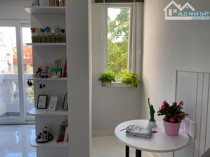 Căn hộ đẹp thoáng full tiện nghi đường Lê Văn Sỹ gần Trần Quang Diệu, chỉ 4.9 tr/tháng - 2