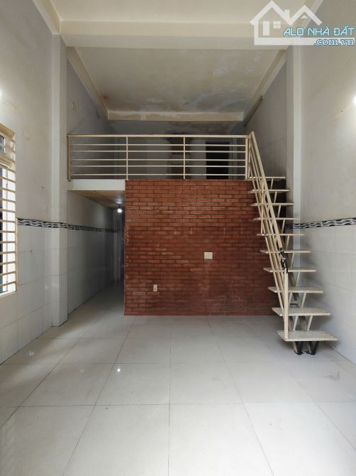 NHÀ HƠN 100M2 1T1L 4PN 2WC SÂN ĐẬU OTO NGAY HOÀNG DIỆU 2 LINH TRUNG - 2