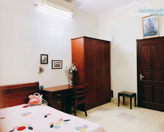Cho thuê nhà khu Văn Miếu Quốc Tử Giám, quận Đống Đa - 2