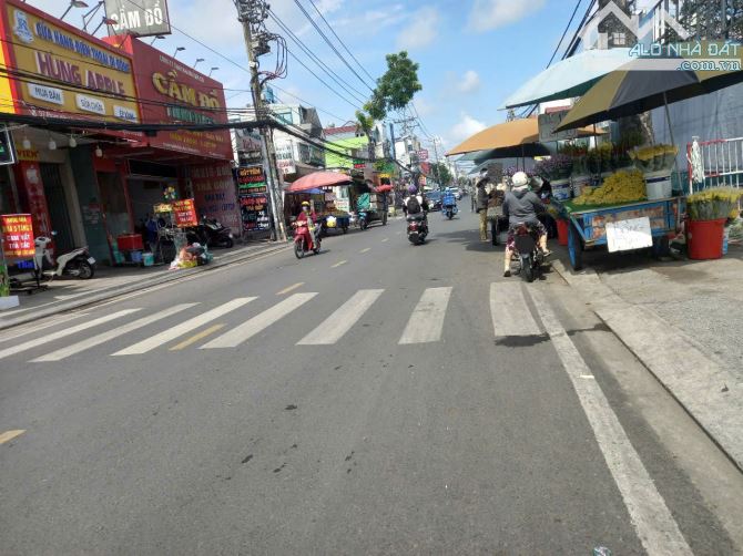 BÁN NHÀ CÁCH PHÚ MỸ HƯNG 500M,PHẠM HỮU LẦU,PHÚ MỸ QUẬN 7,41M2(4X10.5)-2PN-GIÁ 3.55 TỶ - 2