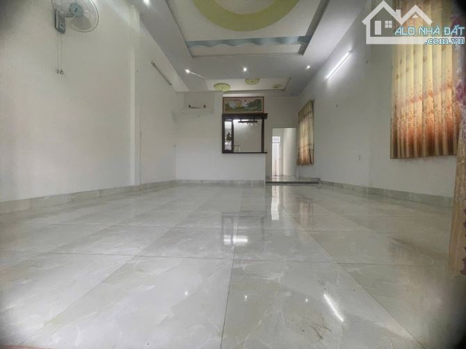 Cần Bán căn nhà góc 2mt hẻm 152 Hoàng Hoa Thám thông 138 YNgong - 2