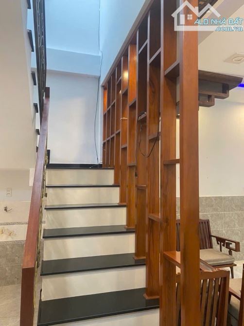 Bán Nhà Hương Lộ 2 - Hẻm 6m Thông - 2 Lầu - Ngang 5m - Nhỉnh 4 Tỷ - 2