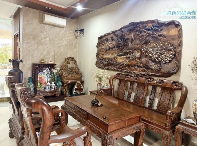 ĐỊNH CƯ ĐỨC BÁN GẤP NHÀ MAI THỊ LỰU,QUẬN 1.GIÁ CHỐT 6TỶ320/78m2(5,2x15m).GẦN CV LÊ VĂN TÁM - 2