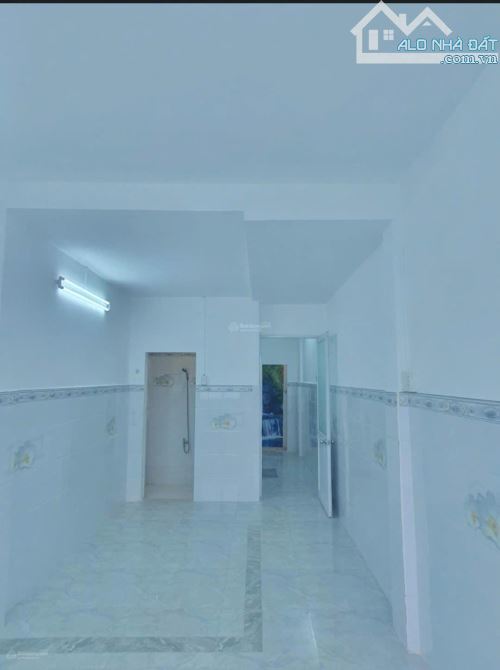 * Bán Nhà Mặt Tiền KD Sầm Uất Cao Đạt Gần Trần Hưng Đạo Q5 Mới Đẹp 3 Tầng 9 Tỷ Nhỉnh - 2