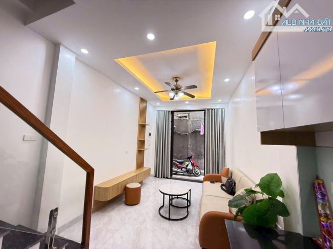 bán nhà Ngõ Thịnh Hào 2 – Đống Đa – 25m² – 5 tầng – MT 3m – 6.18 tỷ - 2