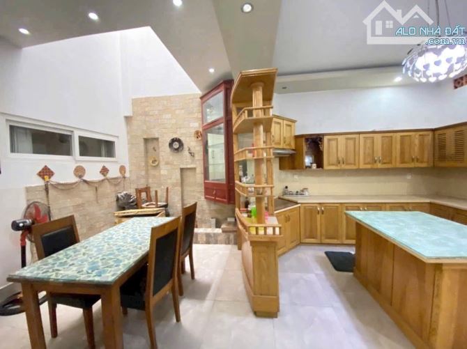 Nhà 1trệt 1Lầu Đẹp khu dân cư P. Tân Hiệp   - Diện tích 4,9M x 29M= 141m2 - Sổ riêng thổ c - 2