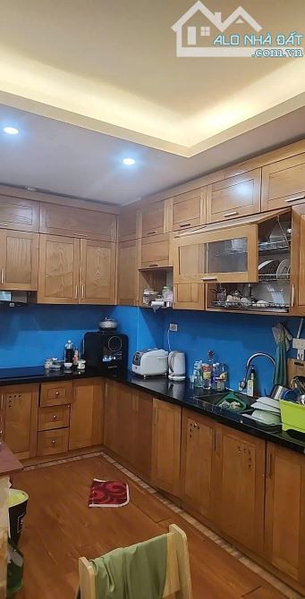 YÊN HÒA – 30M² – 5 TẦNG – MT 4M – 7.7 TỶ - 2